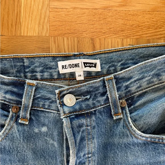 Re/Done x Levi’s Light Blue Women's Jeans - Picture 2 of 5